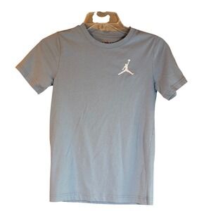 Jordan T-Shirt Boys M 10-12 Light Blue Jumpman Logo Short Sleeve Sportswear